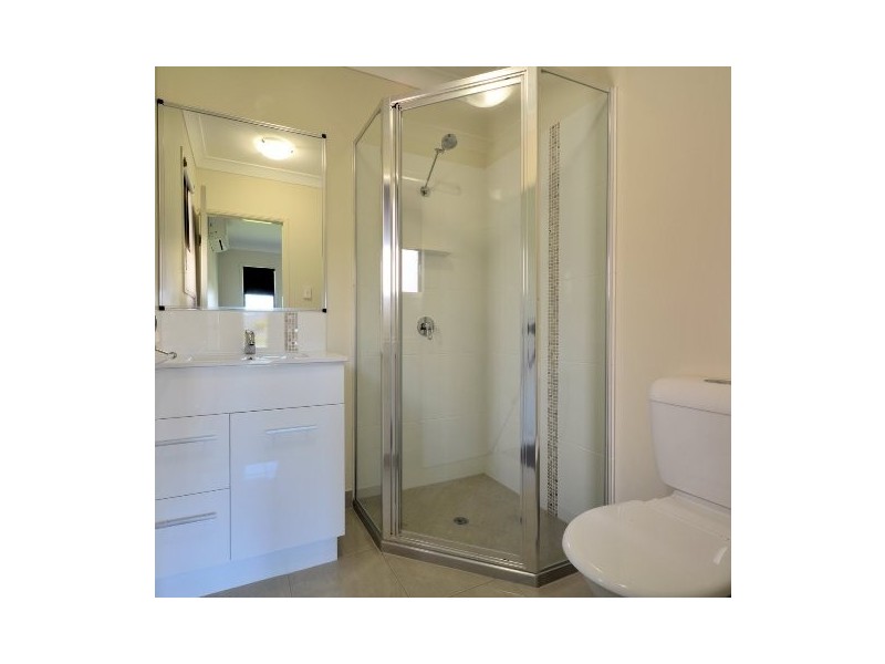 20 Yanooa Court, Bushland Beach QLD 4818