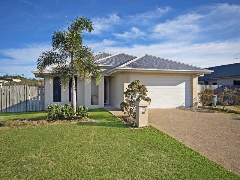 18 Mariala Court, Bushland Beach QLD 4818