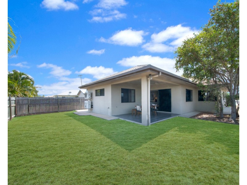 34 Dampier Crescent, Burdell QLD 4818