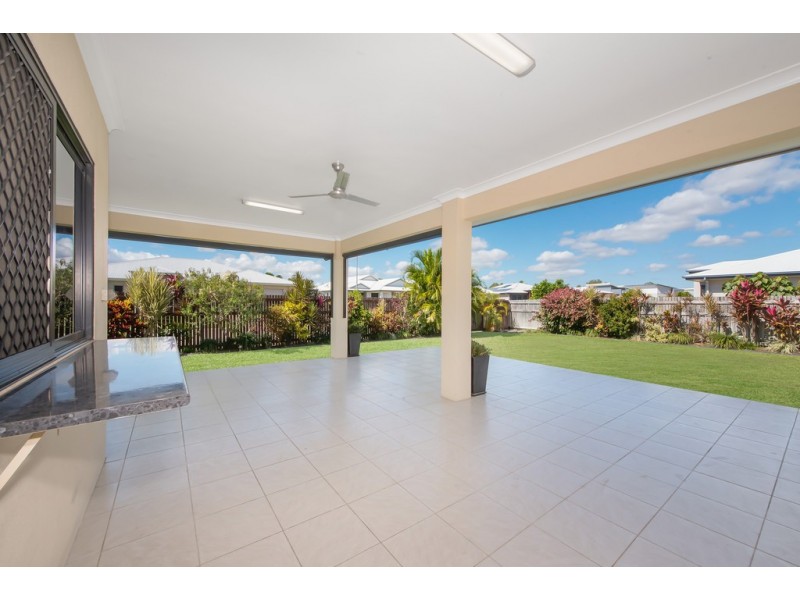 10 Apple Gum Avenue, Mount Low QLD 4818