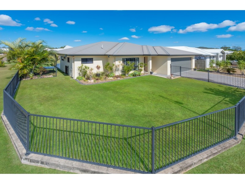 10 Apple Gum Avenue, Mount Low QLD 4818