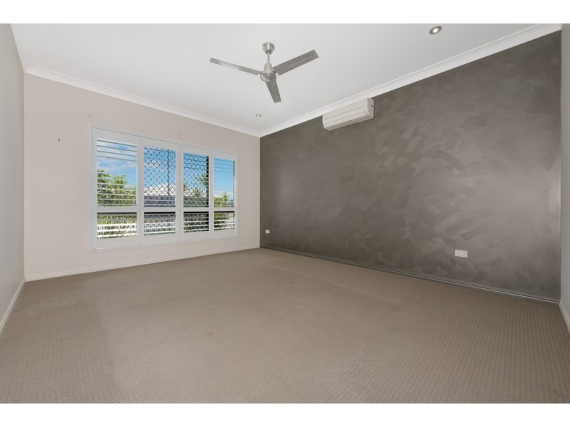 10 Apple Gum Avenue, Mount Low QLD 4818