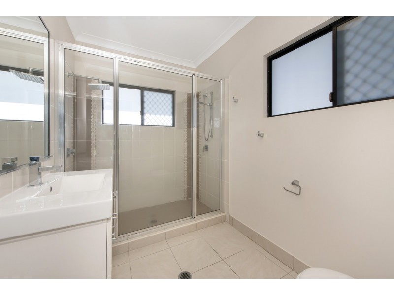 10 Apple Gum Avenue, Mount Low QLD 4818