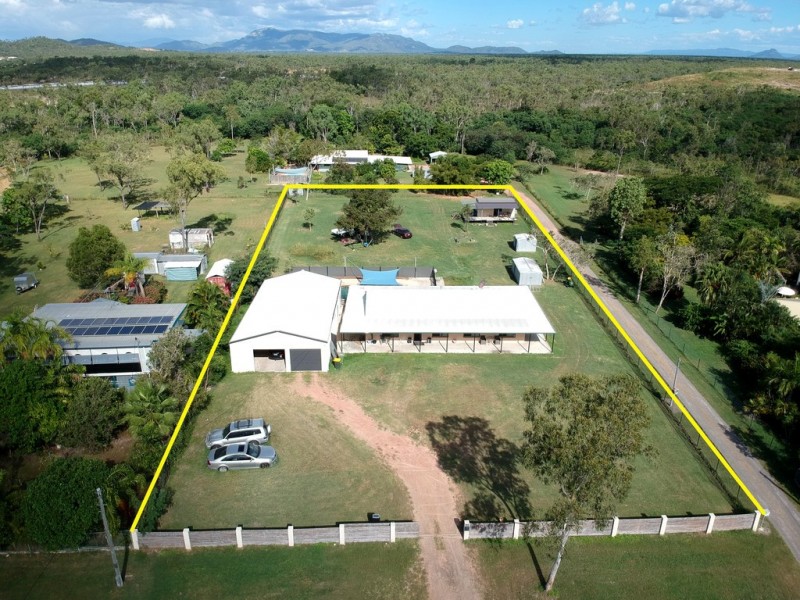 206 Geaney Lane, Deeragun QLD 4818