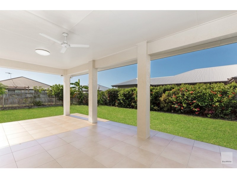 15 Polmaise Close, Burdell QLD 4818