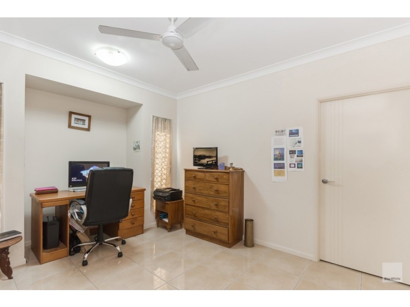 15 Polmaise Close, Burdell QLD 4818