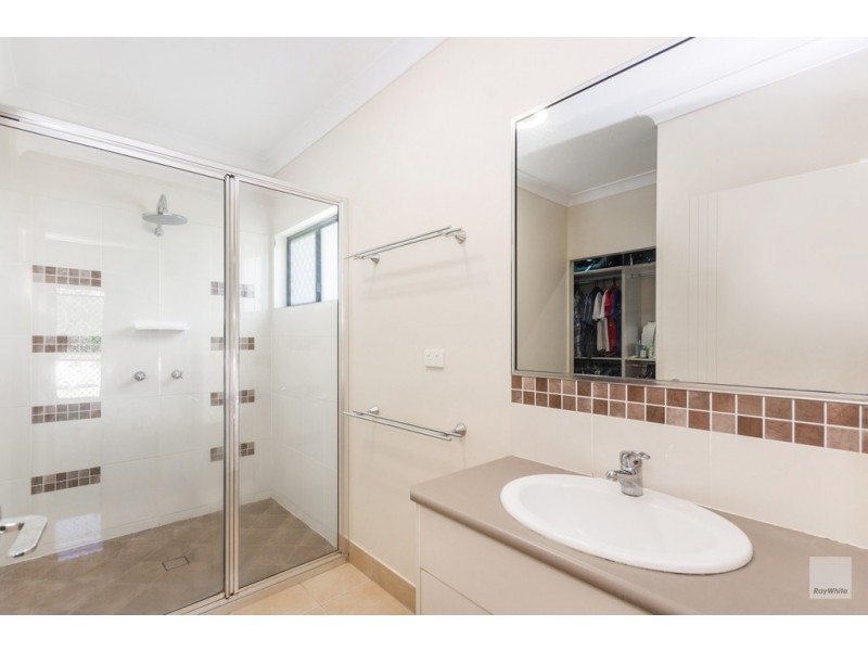 15 Polmaise Close, Burdell QLD 4818