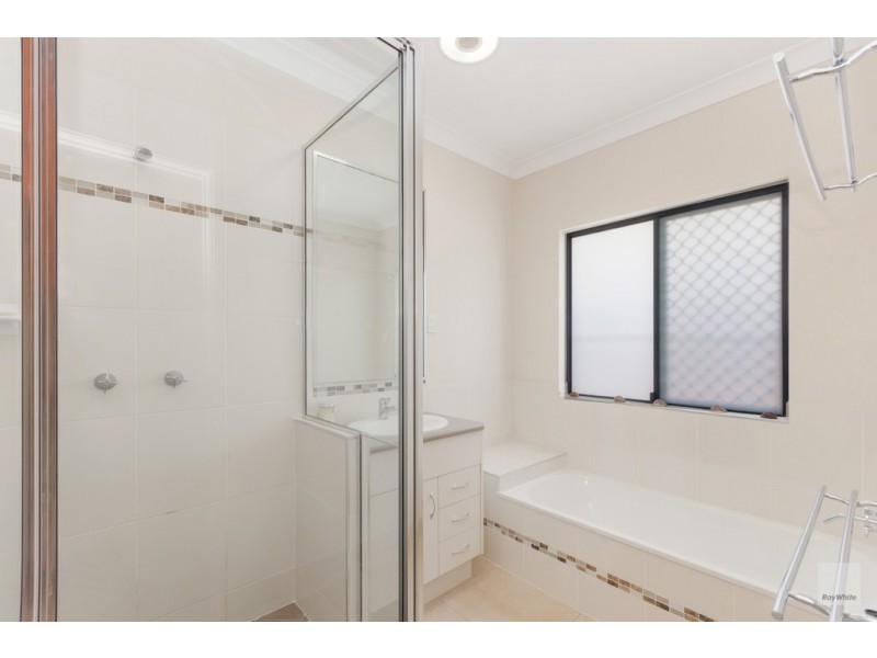 15 Polmaise Close, Burdell QLD 4818