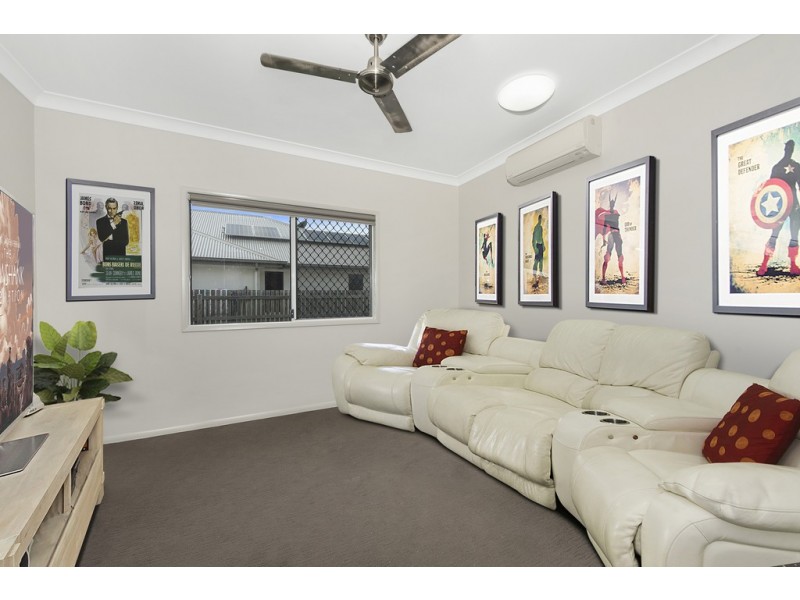 9 Sunburst Street, Mount Low QLD 4818