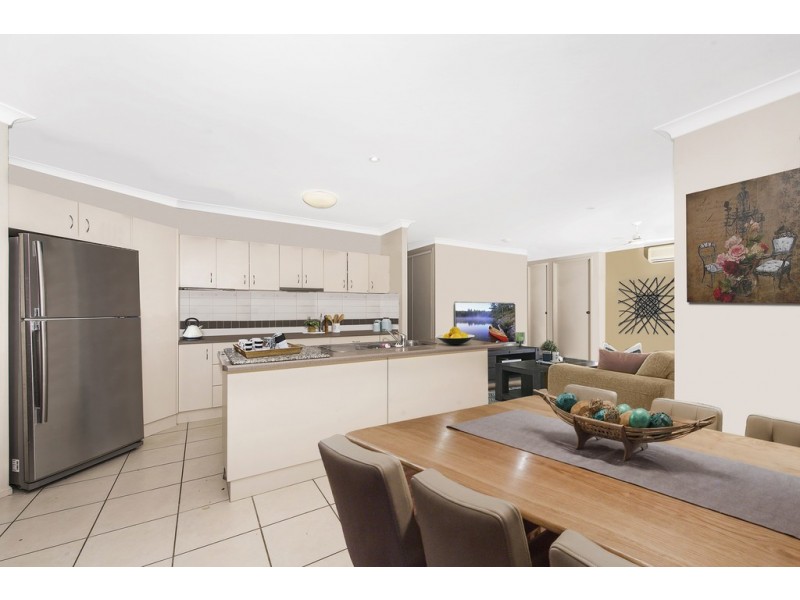 33 Anchorage Circuit, Bushland Beach QLD 4818