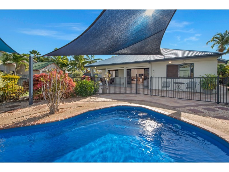 3 Hickory Court, Bushland Beach QLD 4818