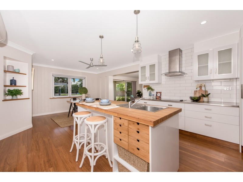 33 Havenwood Drive, Mount Low QLD 4818