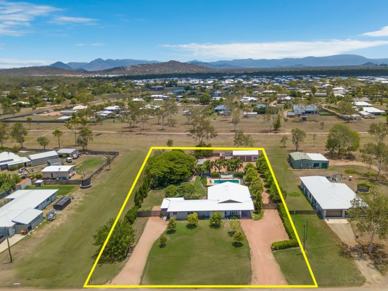 33 Havenwood Drive, Mount Low QLD 4818