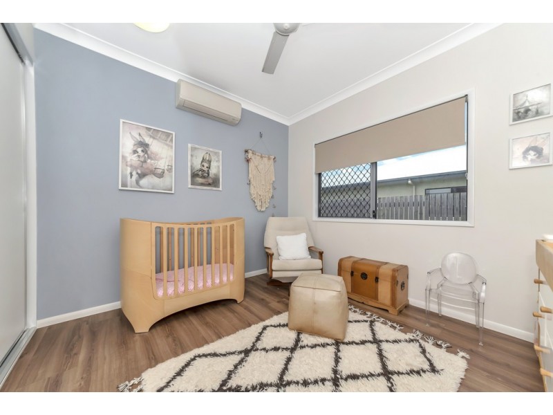 12 Carabeen Court, Mount Low QLD 4818