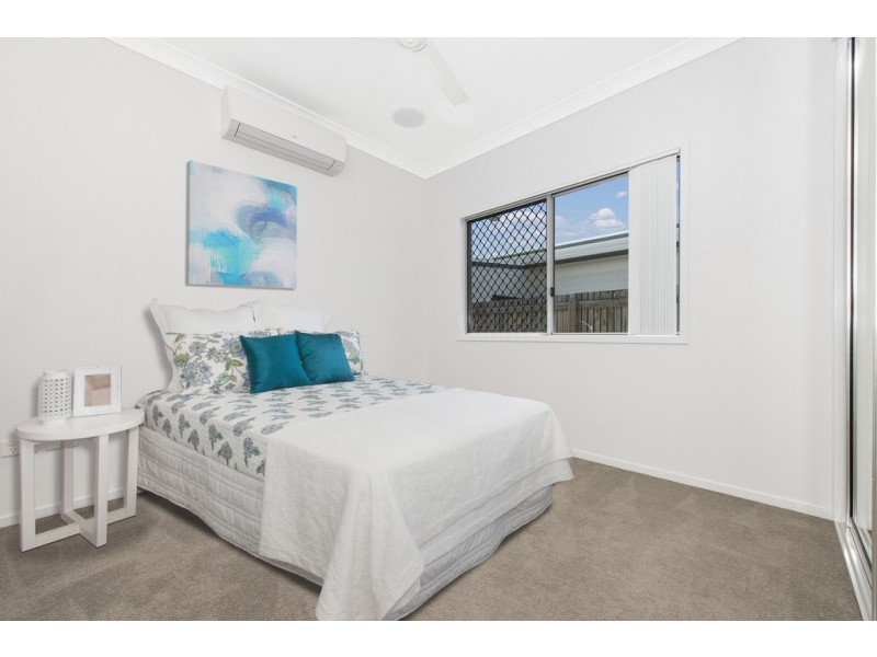 23 Conway Street, Mount Low QLD 4818