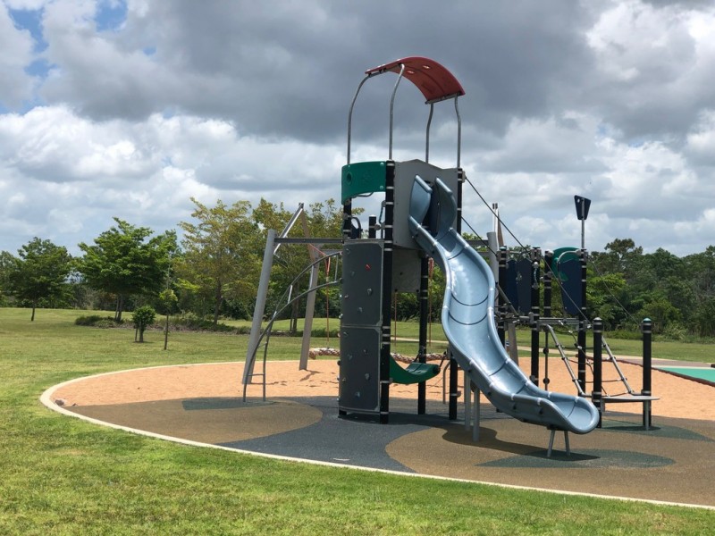 7 Epping Way, Mount Low QLD 4818