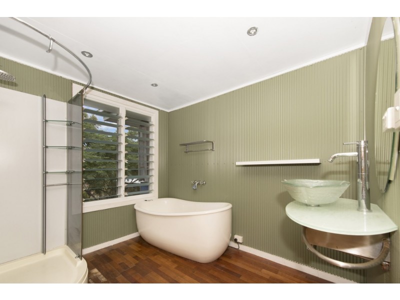 175 Mount Low Parkway, Mount Low QLD 4818