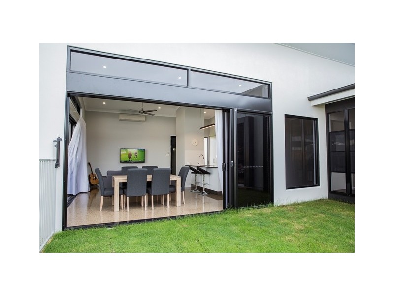 31 Sunburst Street, Mount Low QLD 4818