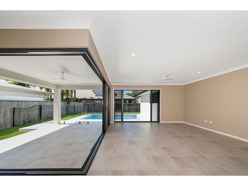 18 Margarita Court, Bushland Beach QLD 4818