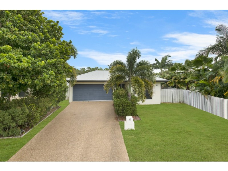 17 Coolaree Drive, Bushland Beach QLD 4818