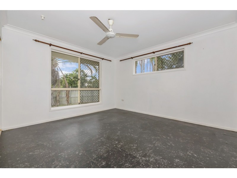 49 Coutts Drive, Bushland Beach QLD 4818