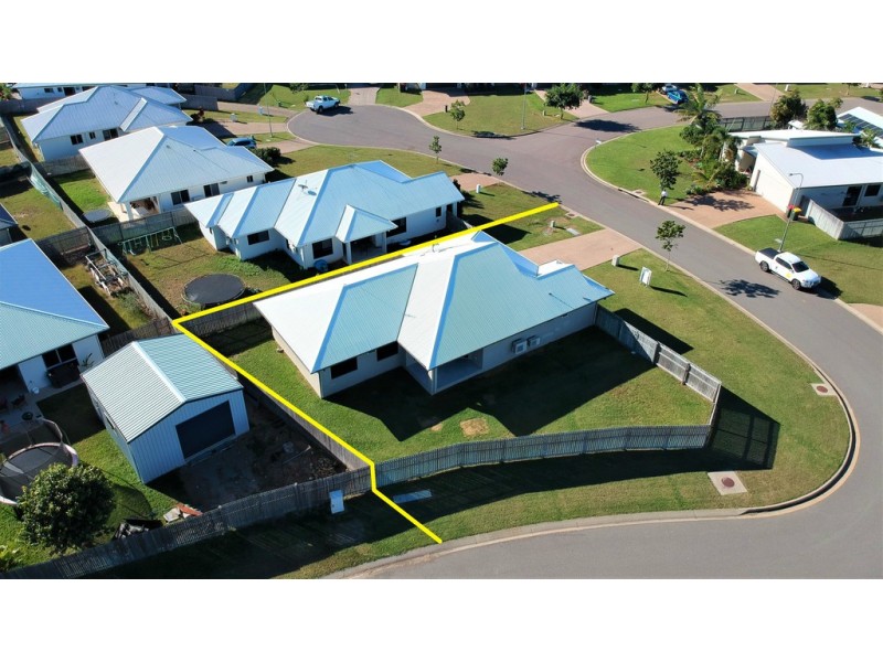 1 Chislett Court, Mount Low QLD 4818