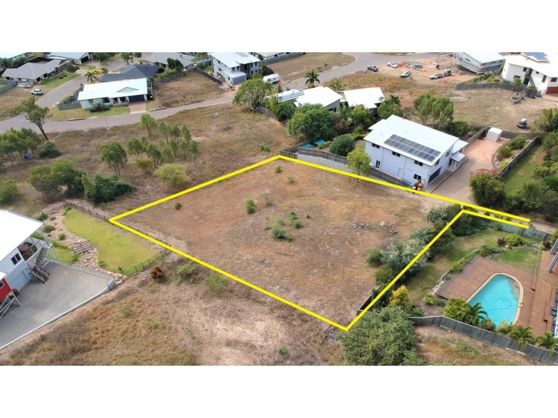 30 Britomart Street, Bushland Beach QLD 4818