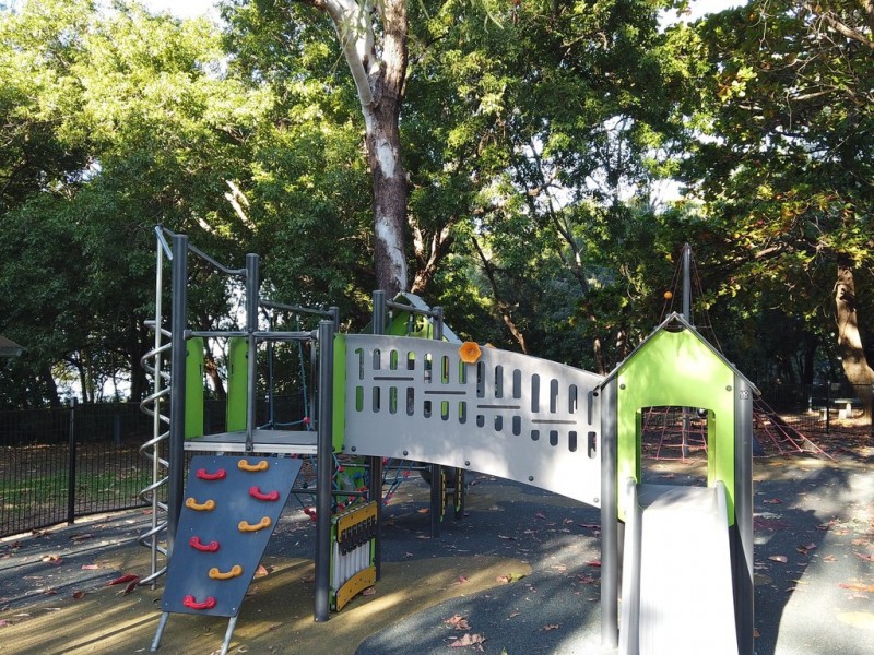 30 Britomart Street, Bushland Beach QLD 4818