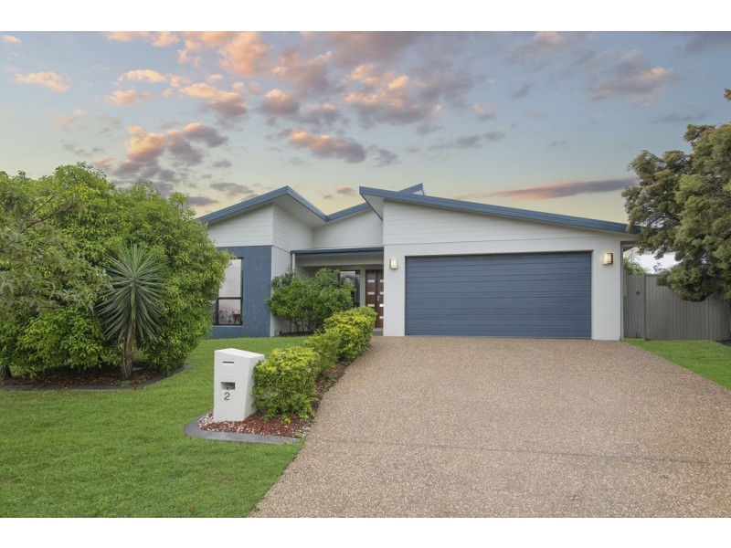 2 Pincer Court, Bushland Beach QLD 4818