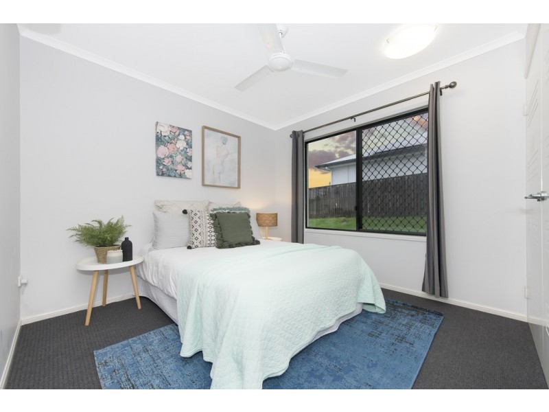 2 Pincer Court, Bushland Beach QLD 4818