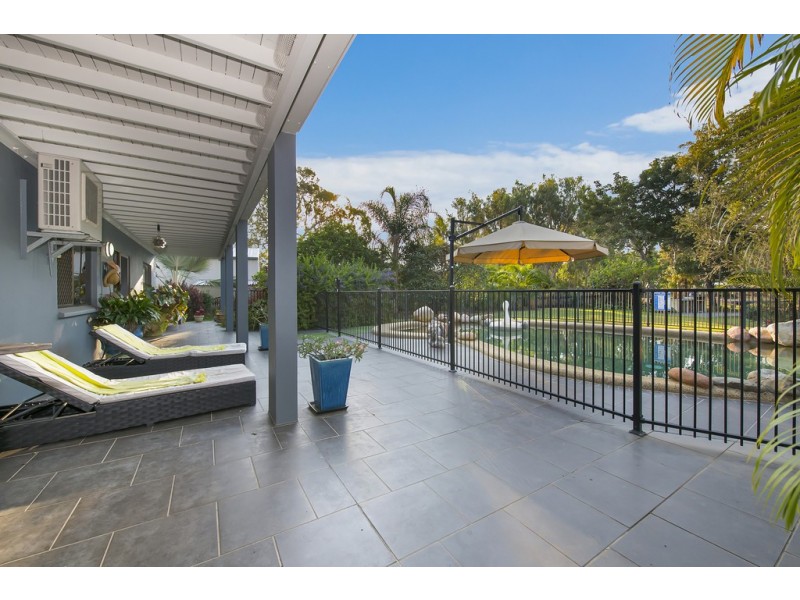 92 Coutts Drive, Bushland Beach QLD 4818