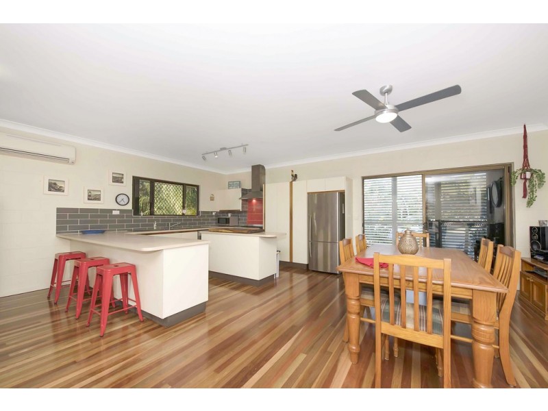 92 Coutts Drive, Bushland Beach QLD 4818