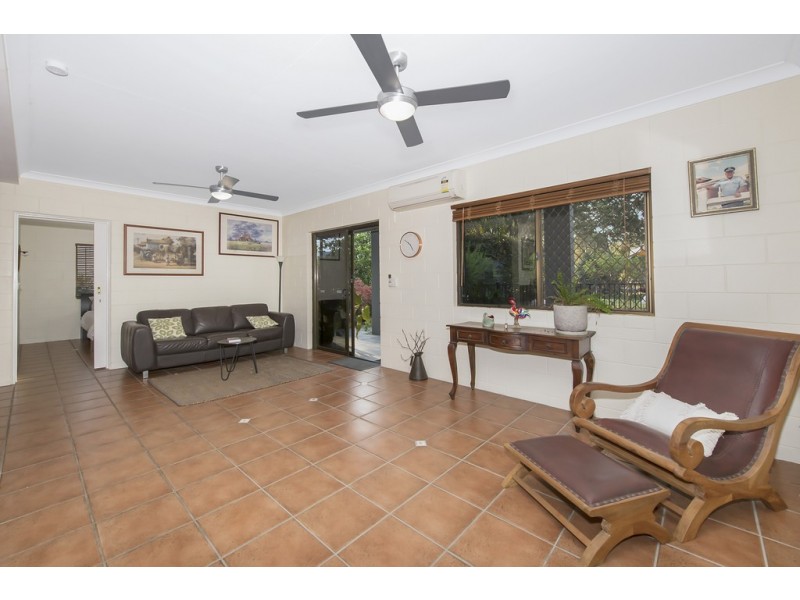 92 Coutts Drive, Bushland Beach QLD 4818