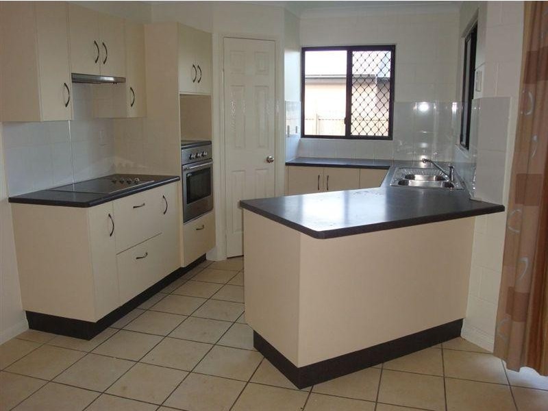 40 Brenton Cct, Deeragun QLD 4818