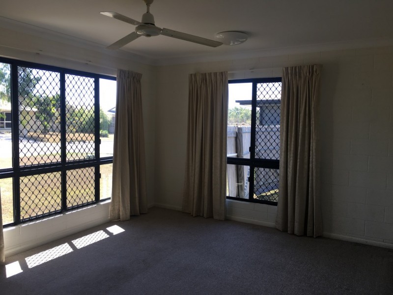 40 Brenton Cct, Deeragun QLD 4818