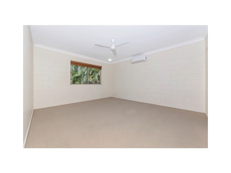 2 Pacific Avenue, Bushland Beach QLD 4818