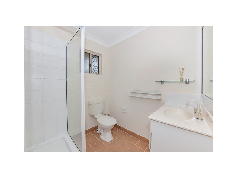 2 Pacific Avenue, Bushland Beach QLD 4818