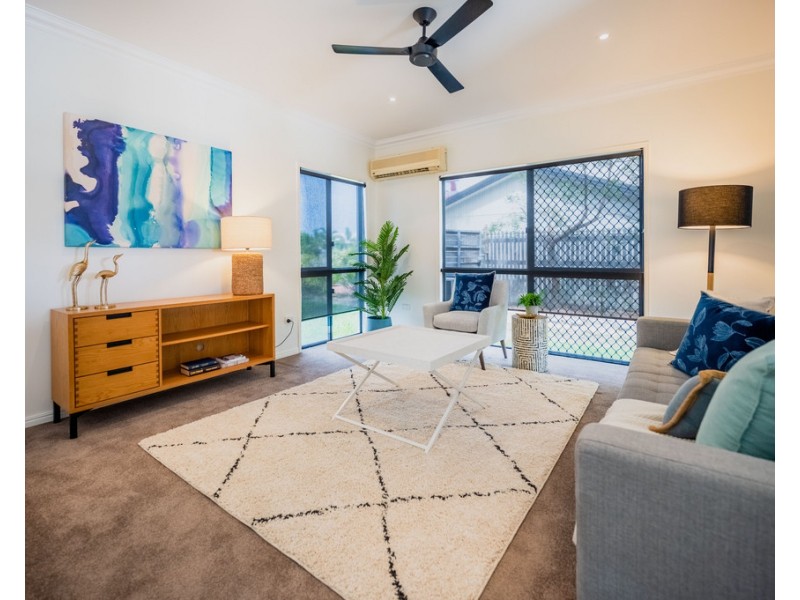 37 Waterview Drive, Bushland Beach QLD 4818