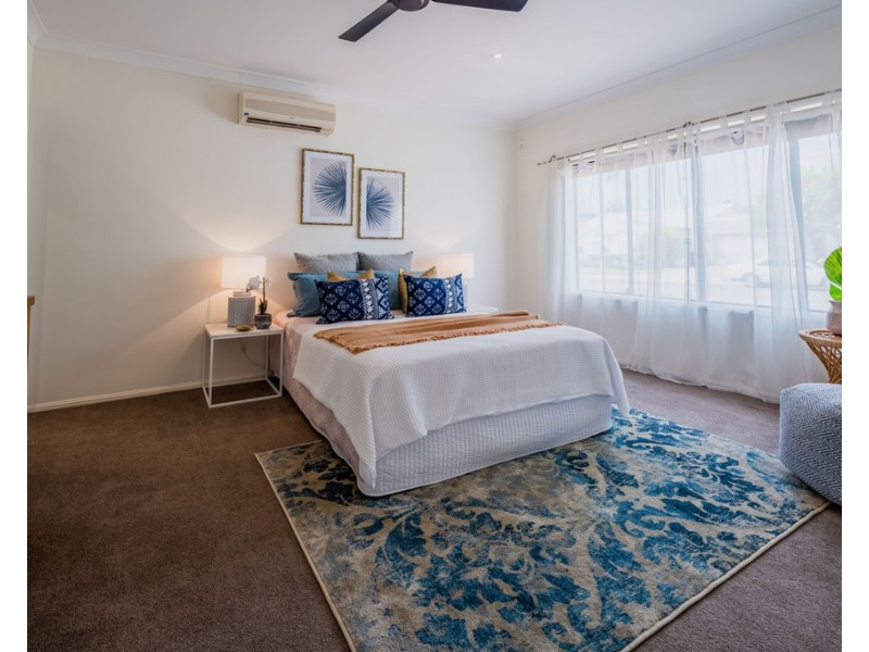 37 Waterview Drive, Bushland Beach QLD 4818