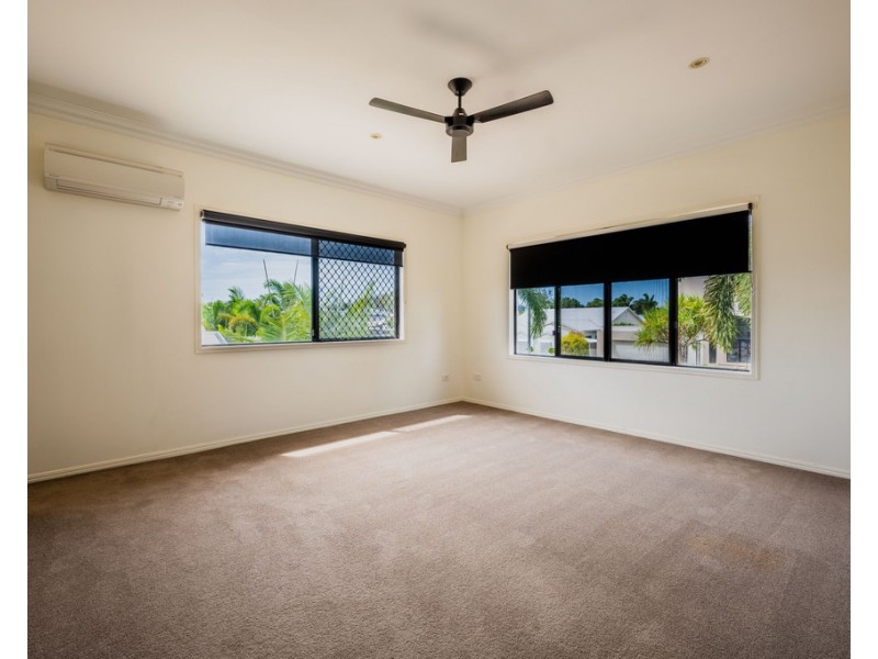 37 Waterview Drive, Bushland Beach QLD 4818