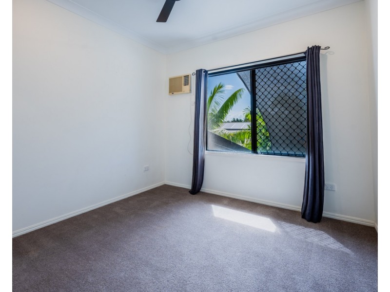 37 Waterview Drive, Bushland Beach QLD 4818