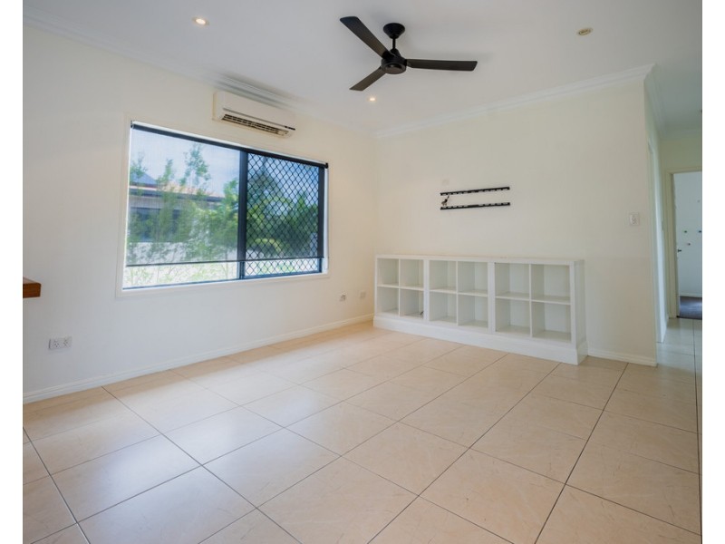 37 Waterview Drive, Bushland Beach QLD 4818