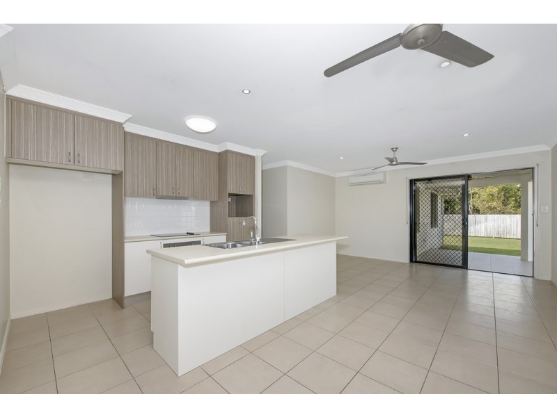 9 Kirrama Court, Bushland Beach QLD 4818