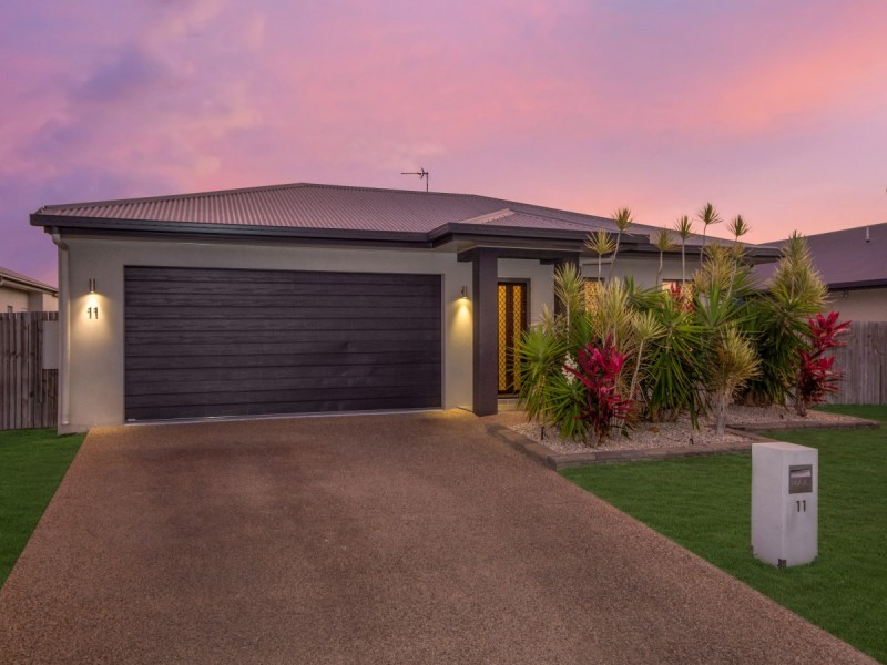 11 Sunburst Street, Mount Low QLD 4818