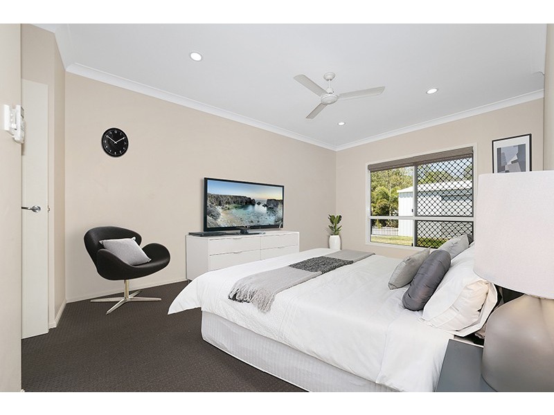 34 Kirrama Court, Bushland Beach QLD 4818