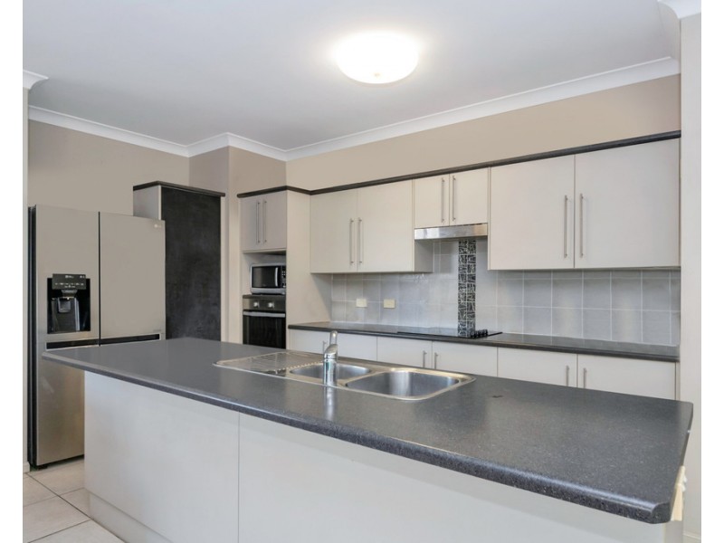 9 Arafura Close, Burdell QLD 4818