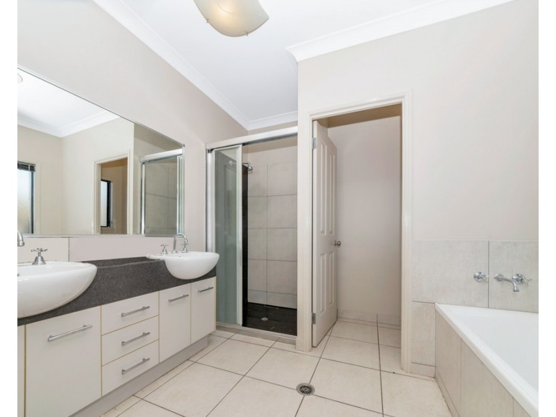 9 Arafura Close, Burdell QLD 4818