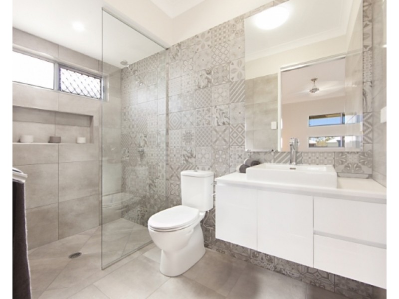 21 Anjota Street, Burdell QLD 4818