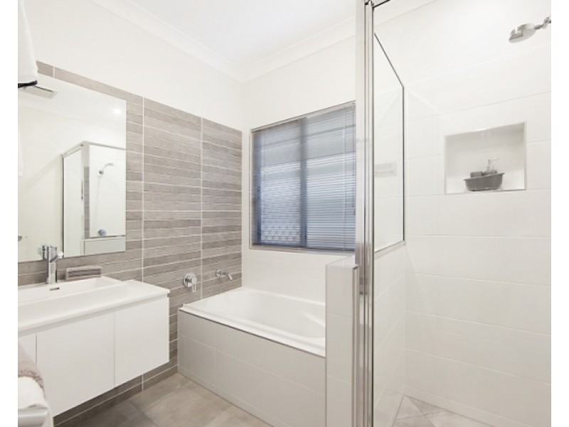 21 Anjota Street, Burdell QLD 4818