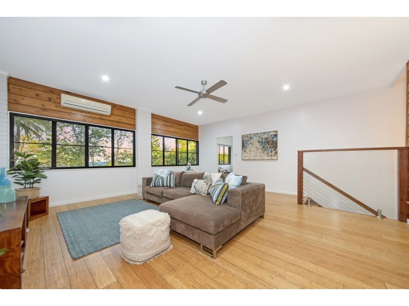 10 The Esplanade, Toolakea QLD 4818